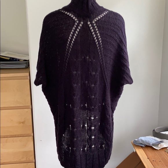 Love Stitch High Low Sweater - Picture 3 of 5